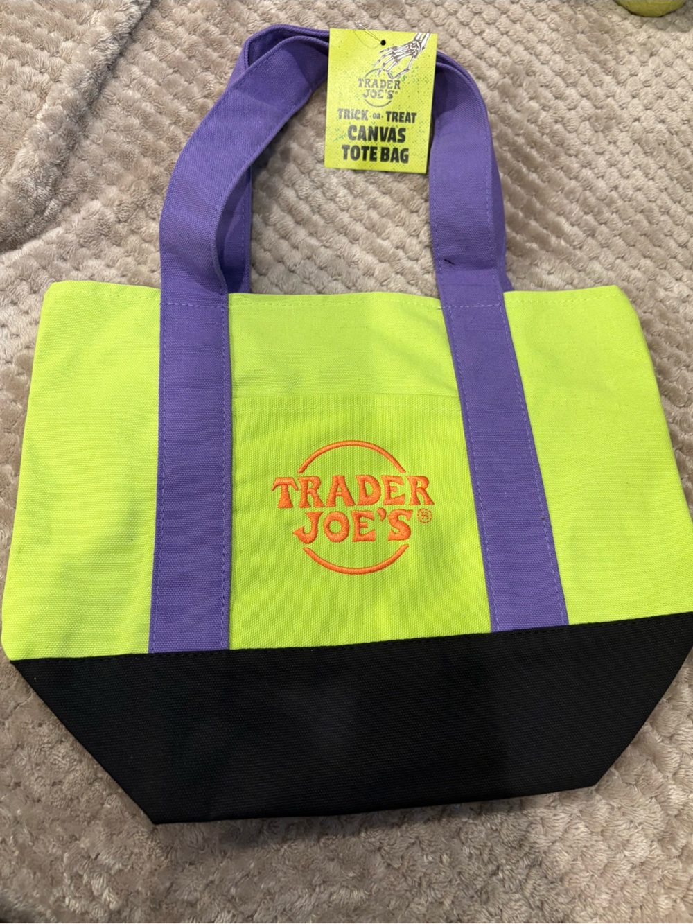 Trader Joe’s Halloween Canvas Tote Bag 🎃